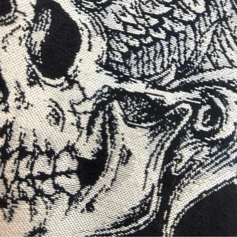 Rebel Vengeance blanket tapestry Jacket Mens medium Skull clouds Streetwear NEW